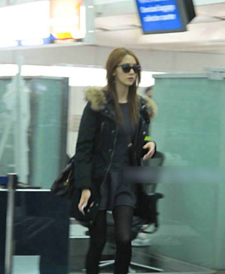 eminem<em>模仿杰克逊</em>扮相