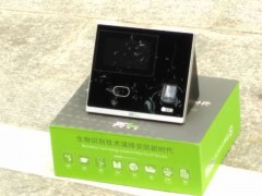 中控人脸考勤机图2