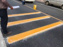 寻找深圳划车位线公司|深圳马路划线厂家图2