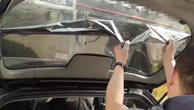 汽车劣质膜