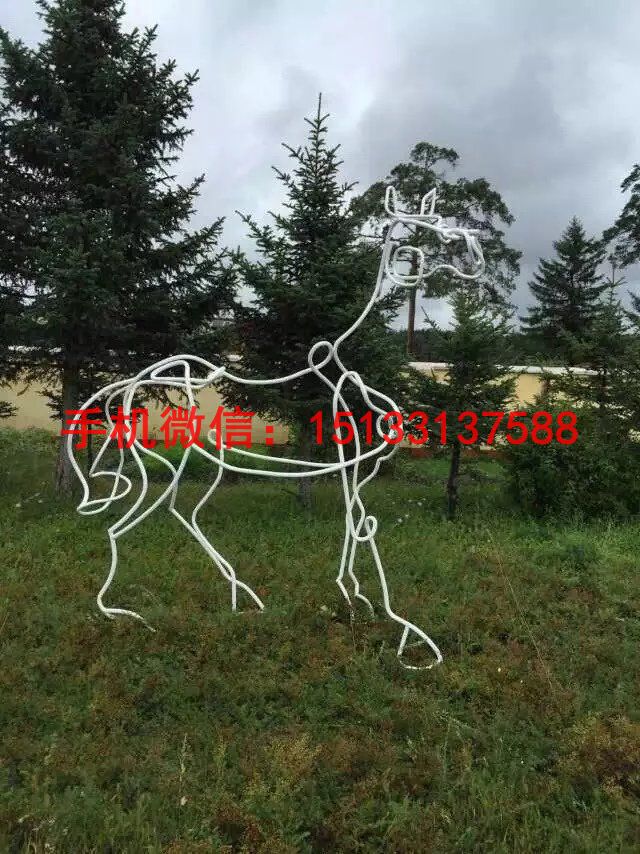 不锈钢抽象马雕塑1