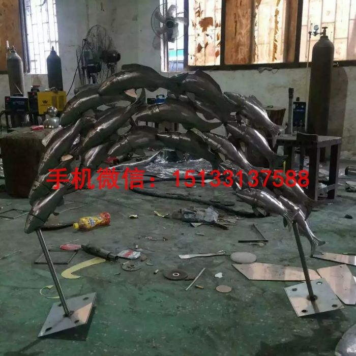 群鱼跃动不锈钢雕塑 公园鱼雕塑
