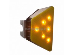 供应太阳能轮廓标图片 单面梯形轮廓标 同步轮廓标灯 交通设施图3