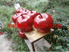 红苹果雕塑，玻璃钢仿真红苹果雕塑，不锈钢雕塑厂家图2
