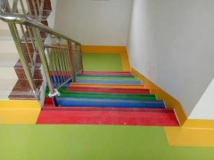 广东幼儿园PVC胶地板幼稚园胶地板培训中心图3