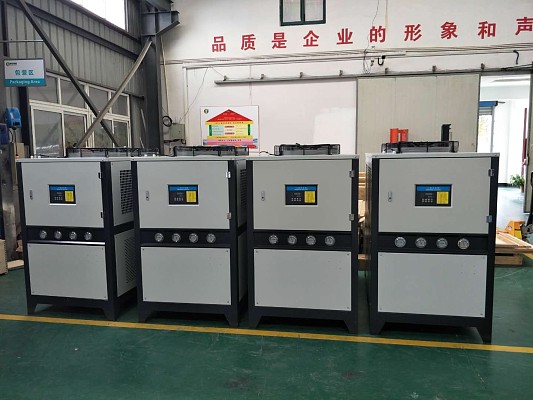 压延机降温,用压延机冰水机靠谱