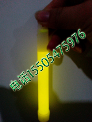 荧4