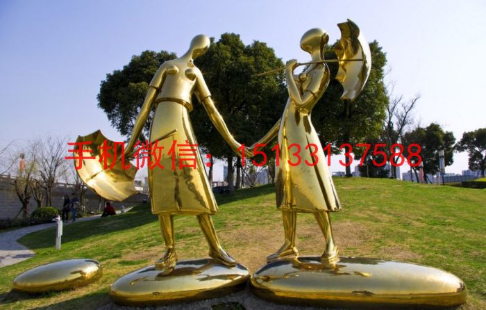 镜面镀钛不锈钢人物雕塑
