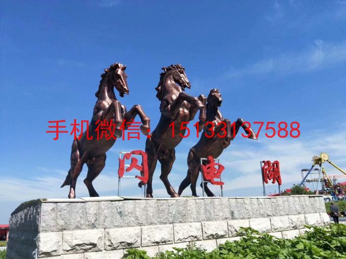 玻璃钢奔马雕塑 玻璃钢动物雕塑