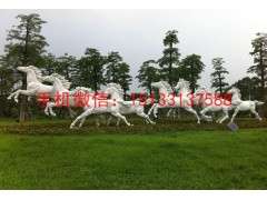 玻璃钢材质八马奔腾雕塑，广元市玻璃钢雕塑专业制作厂家图2