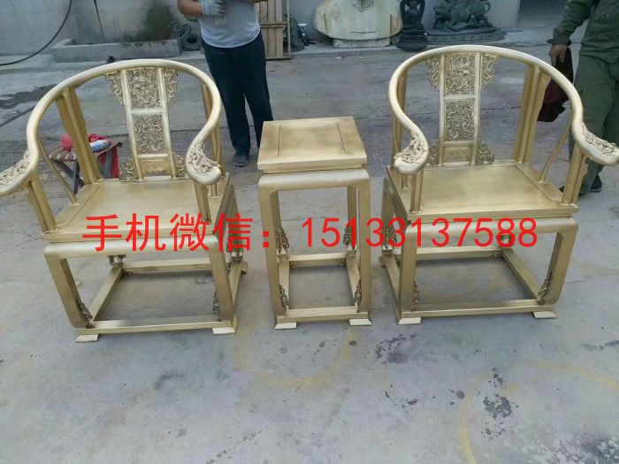 铜椅子雕塑 铸铜椅子雕塑