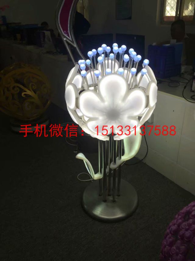 不锈钢灯光雕塑