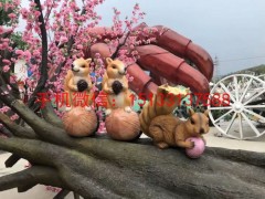 玻璃钢仿真松鼠雕塑厂家直销豪华品质图2
