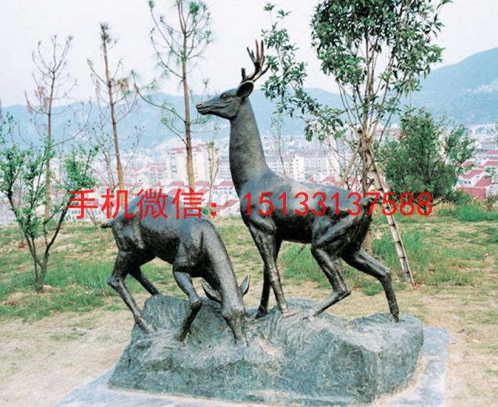 小鹿雕塑 动物铜雕塑