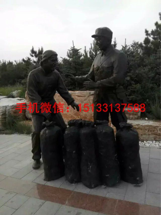 革命时期人物铜雕塑 (4)