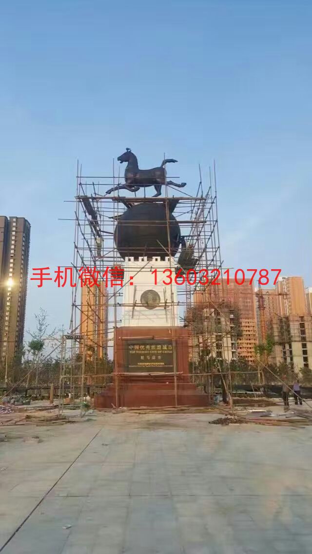 马踏飞燕铜雕塑