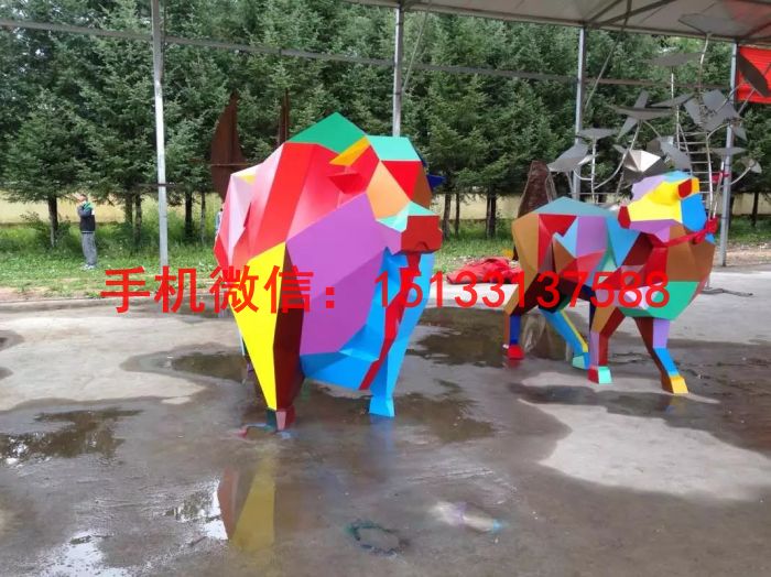 牛雕塑 不锈钢抽象牛雕塑