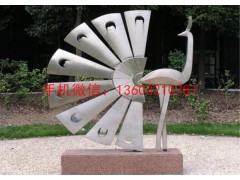 不锈钢孔雀雕塑，广西不锈钢雕塑厂家图2
