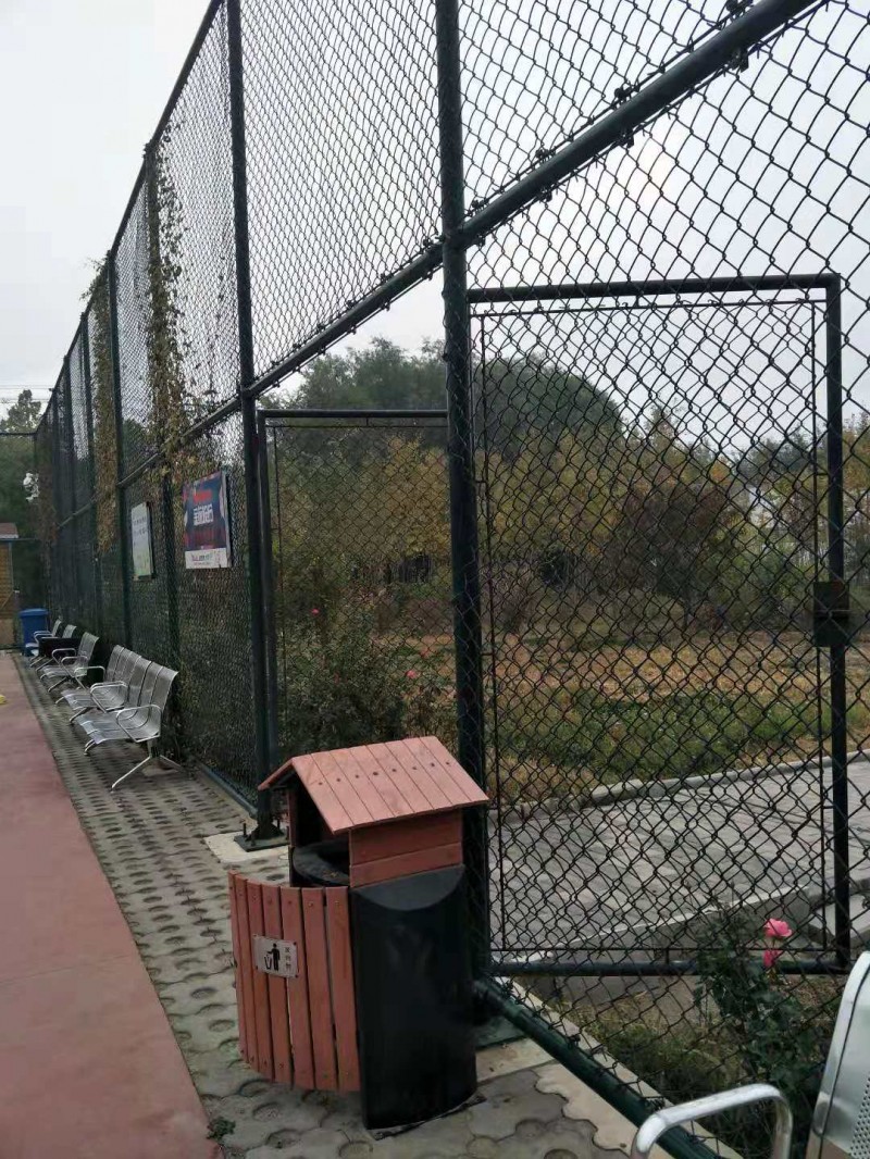 球场勾花围栏