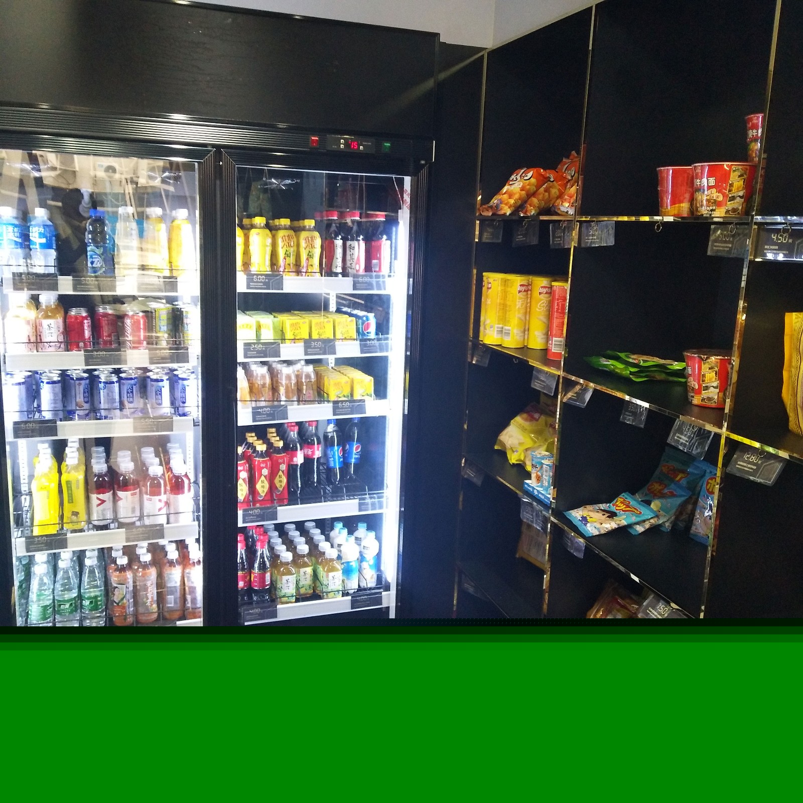 新零售智能货柜解决方案