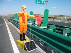 太阳能摇旗假人 高速公路施工保通摇旗机器人厂家直销交通设施图3