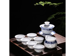 家用商务礼品功夫茶具景德镇陶瓷茶具厂手绘青花玲珑茶具批发图2