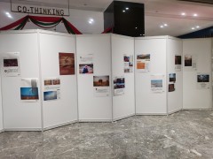 上海企业职工摄影展布展|挂作品展示架出租安装图2