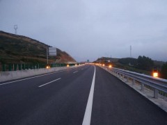 雾区安全行车诱导防撞系统图3