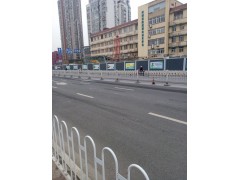 南京固定式围挡 装配式围挡 塑料水马围挡图2