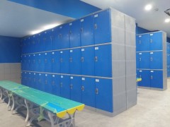 游泳馆ABS塑料更衣柜浴室澡堂更衣柜健身房塑料储物柜图2