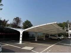 厂家定制膜结构汽车 停车棚 球场雨棚 学校看台张拉膜 景观棚图6